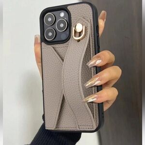 IPhone 14 phone cover